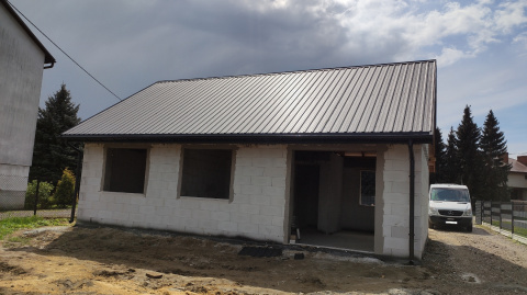 Projekt 70 m2"Adaś 2" MIESZKALNY na Pozwolenie 7x10 2 pokoje Projekt 70 m2"Adaś 2" MIESZKALNY na Pozwolenie 7x10 2 pokoje